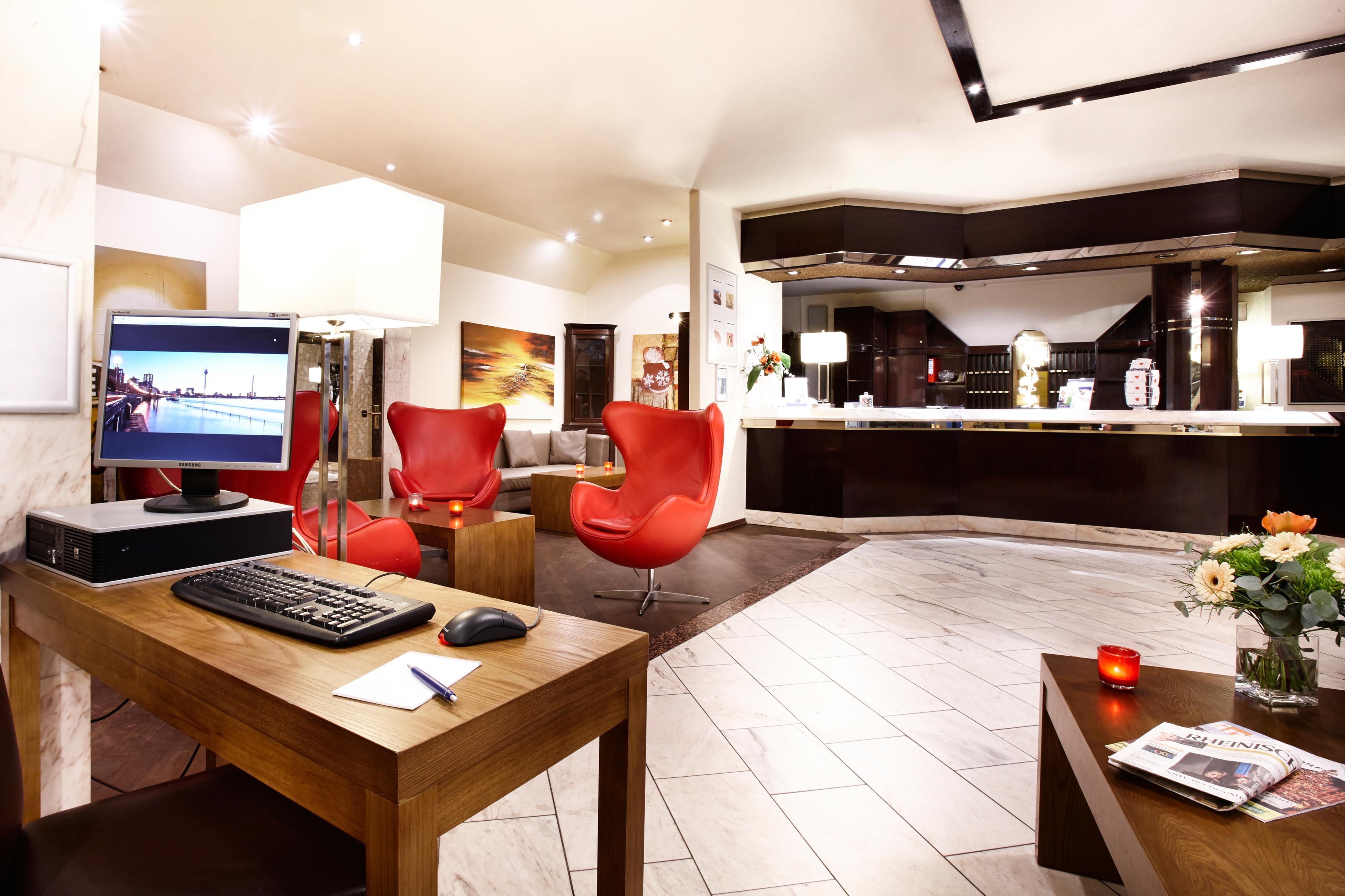Hotel Duesseldorf City By Tulip Inn Exteriör bild