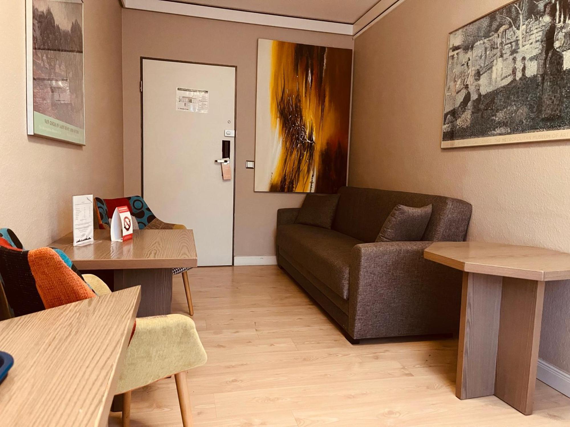 Hotel Duesseldorf City By Tulip Inn Exteriör bild